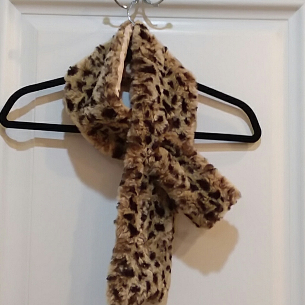 Vintage Handmade Faux Fur collar/Scarf